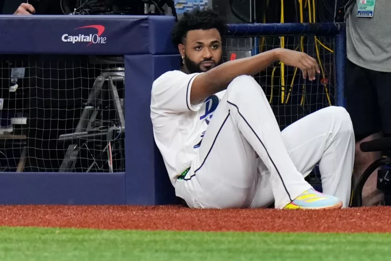 Caminero se lesiona un pie, pero dice que jugará el quinto juego de la Serie Mundial Caminero se lesiona un pie, pero dice que jugará el quinto juego de la Serie Mundial