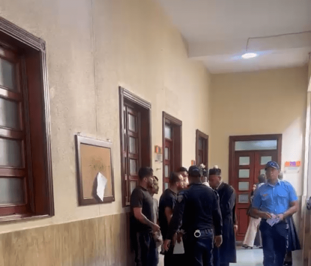 Aplazan medida de coerción a cuatro colombianos acusados de robo a mano armada en Piantini
