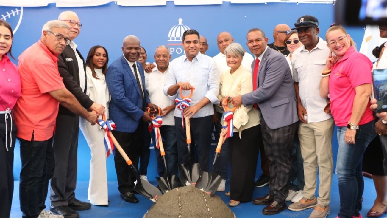 Deportes inicia construcción de moderno estadio de béisbol en Consuelo Deportes inicia construcción de moderno estadio de béisbol en Consuelo
