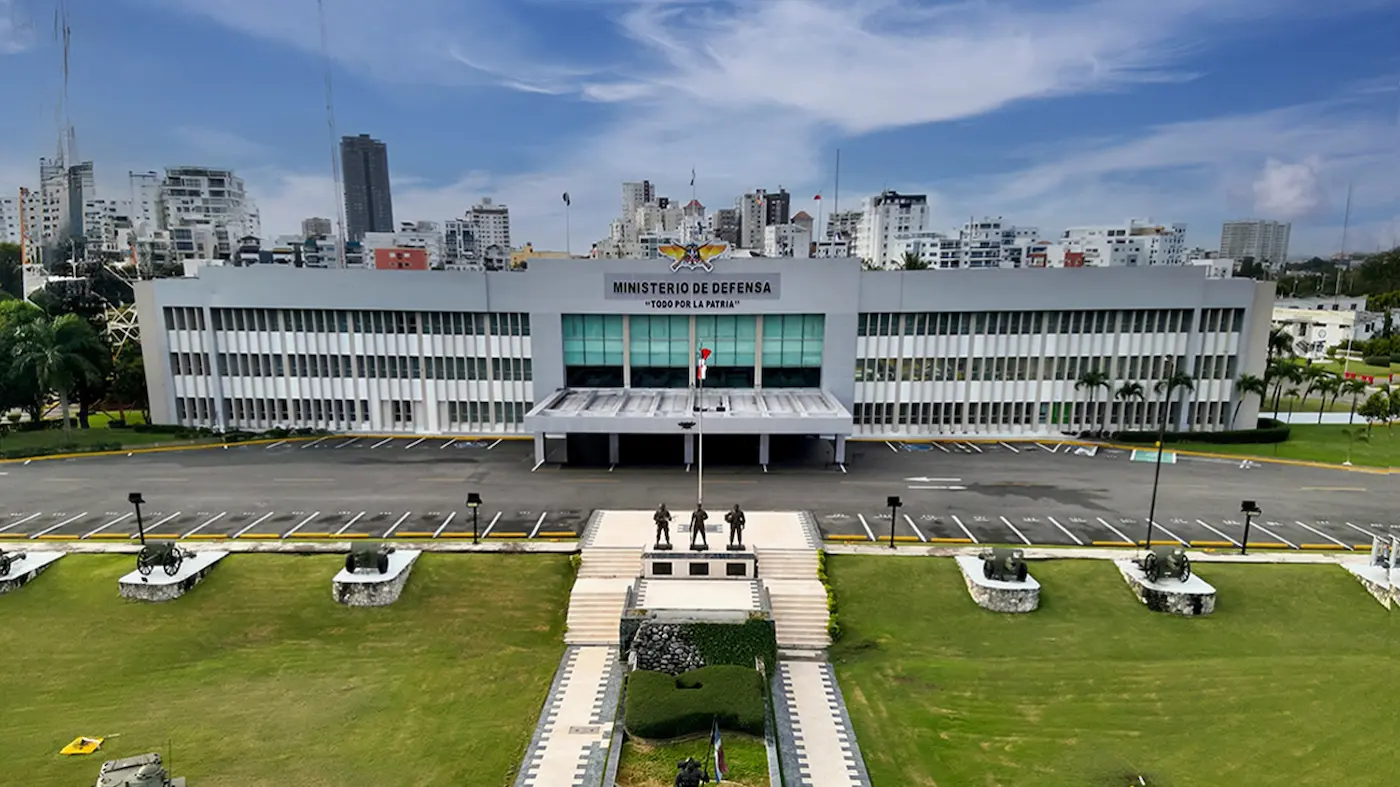Defensa investiga origen de municiones dominicanas halladas en Haití